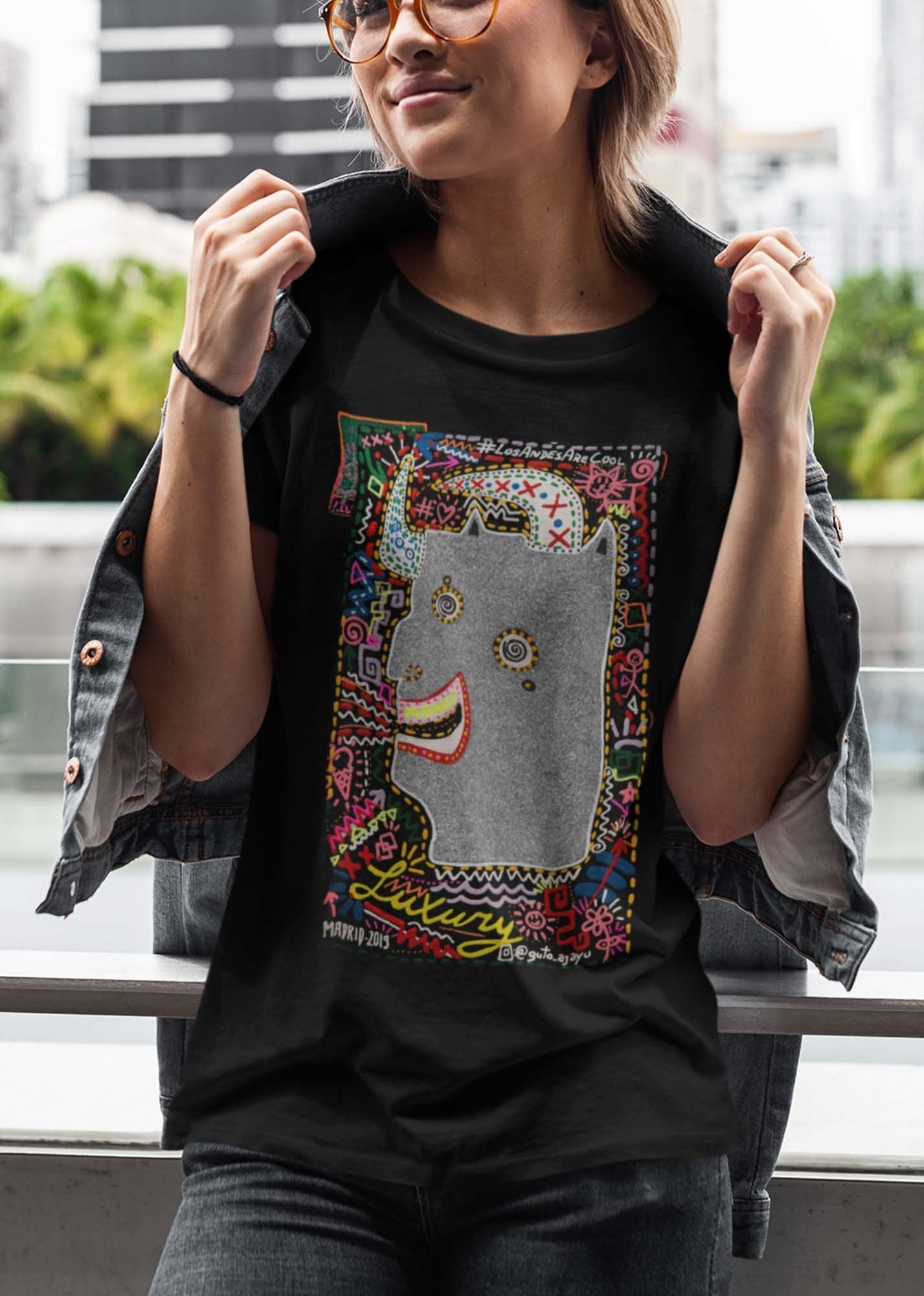 ST!NK - artist Guto Ajayu, Luxury Bull - Women Premium Organic Shirt 